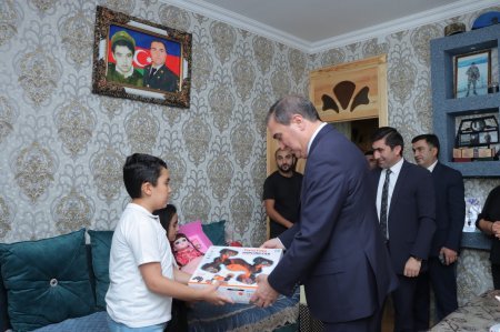 Niyazi Bayramov haqqında Şər və Böhtan yazanlara Tutarlı cavab Niyazi Bayramov haqqında Şər və Böhtan yazanlara Tutarlı cavab
