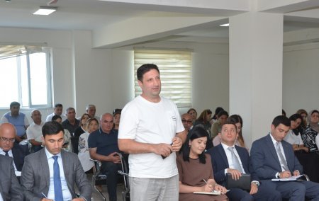 Abşeron rayonunda şəhid ailələri və vətəndaşlarla görüşlər keçirilib Abşeron rayonunda şəhid ailələri və vətəndaşlarla görüşlər keçirilib