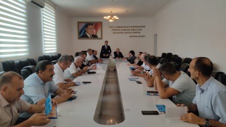 “Növbəti zəfərlərə doğru inamla addımlayaq”