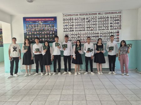 Təhsilin məqsəd və vəzifələri ancaq bilik və təcrübənin öyrədilməsi ilə məhdudlaşmamalı, eyni zamanda öyrənəni həyata hazırlamalıdır Təhsilin məqsəd və vəzifələri ancaq bilik və təcrübənin öyrədilməsi ilə məhdudlaşmamalı, eyni zamanda öyrənəni həyata hazırlamalıdır