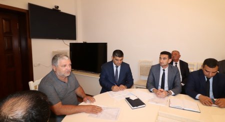 Qazax RİH-də vətəndaş qəbulları davam edir - ÖZƏL