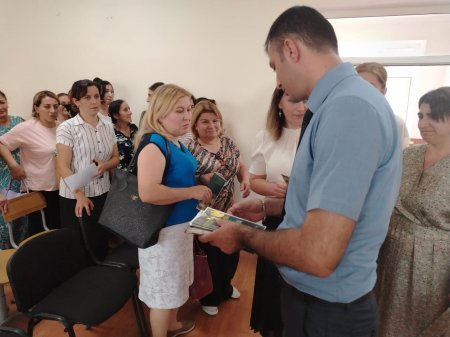 Elxan Usubovun sakinlər ilə görüşləri yüksək səviyyədə keçirilir