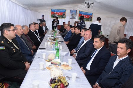 Quba rayonunda Antiterror əməliyyatı zamanı şəhid olmuş hərbi qulluqçuların il mərasimləri keçirilmişdir