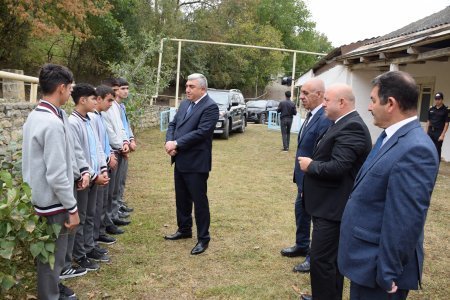 Quba rayonunda Antiterror əməliyyatı zamanı şəhid olmuş hərbi qulluqçuların il mərasimləri keçirilmişdir