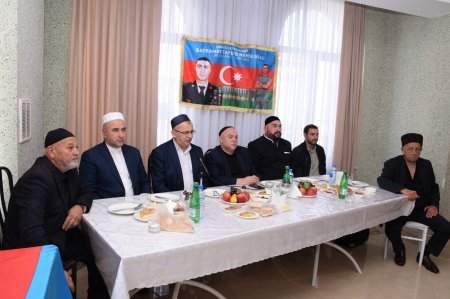 Dövlətinə Şərəfli xidmtə edən icra başçısı İlqar Mahmudov