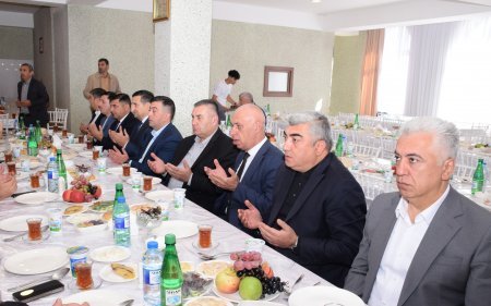 Dövlətinə Şərəfli xidmtə edən icra başçısı İlqar Mahmudov