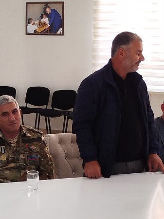 "Zəfər Günü" ilə əlaqədar olaraq ATİAHİ Ağsu Rayon Təşkilatının Sədri xanım Sevinc Beybudovanın təşkilatçılığı ilə şəhid ailələri, qazilər və müharibə iştirakçıları ilə görüş keçirilmişdir "Zəfər Günü" ilə əlaqədar olaraq ATİAHİ Ağsu Rayon Təşkilatının Sədri xanım Sevinc Beybudovanın təşkilatçılığı ilə şəhid ailələri, qazilər və müharibə iştirakçıları ilə görüş keçirilmişdir