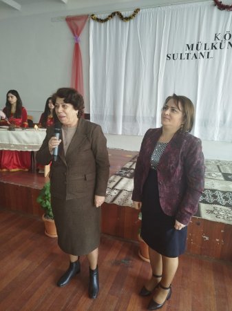  Ağsu Şəhər 3 Nömrəli Məktəbdə "Könüllər Mülkünün Sultanı" Ədəbi-Bədii Tədbiri Keçirildi