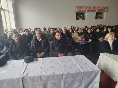  Ağsu Şəhər 3 Nömrəli Məktəbdə "Könüllər Mülkünün Sultanı" Ədəbi-Bədii Tədbiri Keçirildi