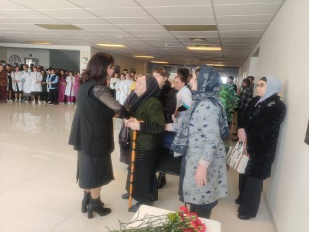 Şəhid həkim Şahin Quliyevin anadan olmasından 69 il ötür