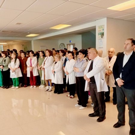Ağsu Rayon Mərkəzi Xəstəxanasında tariximizin qan yaddaşı olan 20 Yanvar faciəsinin 35-ci ildönümü ilə əlaqədar tədbir keçirilib