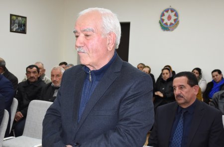 Ağsu Rayon İcra Hakimiyyətinin Başçısı Rövşən Bağırov Padarqışlaq və Bico Kəndlərində Səyyar Qəbul Keçirib: Vətəndaşların Tələbləri Yerində Həll Olundu Ağsu Rayon İcra Hakimiyyətinin Başçısı Rövşən Bağırov Padarqışlaq və Bico Kəndlərində Səyyar Qəbul Keçirib: Vətəndaşların Tələbləri Yerində Həll Olundu