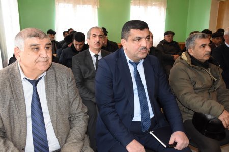 Ağsu Rayon İcra Hakimiyyətinin Başçısı Rövşən Bağırov Padarqışlaq və Bico Kəndlərində Səyyar Qəbul Keçirib: Vətəndaşların Tələbləri Yerində Həll Olundu Ağsu Rayon İcra Hakimiyyətinin Başçısı Rövşən Bağırov Padarqışlaq və Bico Kəndlərində Səyyar Qəbul Keçirib: Vətəndaşların Tələbləri Yerində Həll Olundu