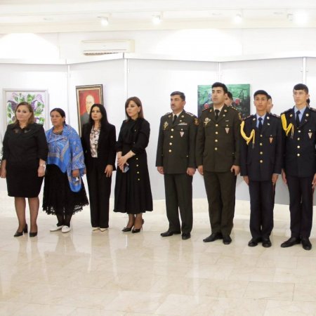 “Əbədiyaşar Lider” adlı sərginin açılışı olub