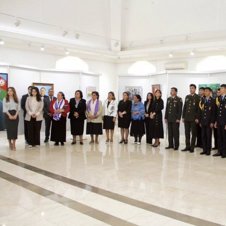 “Əbədiyaşar Lider” adlı sərginin açılışı olub