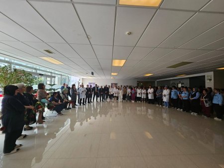 Ağsu Rayon Mərkəzi Xəstəxanasının adını daşıdığı şəhid həkim Şahin Quliyev Tarverdi oğlunun bugün şəhadətə ucaldığı gündən 31 il ötür Ağsu Rayon Mərkəzi Xəstəxanasının adını daşıdığı şəhid həkim Şahin Quliyev Tarverdi oğlunun bugün şəhadətə ucaldığı gündən 31 il ötür