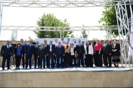 “Sağlamlığa Doğru Qaç!” – Tibb İşçilərinin Şamaxıdakı İdman Ruhlu Birliyi “Sağlamlığa Doğru Qaç!” – Tibb İşçilərinin Şamaxıdakı İdman Ruhlu Birliyi