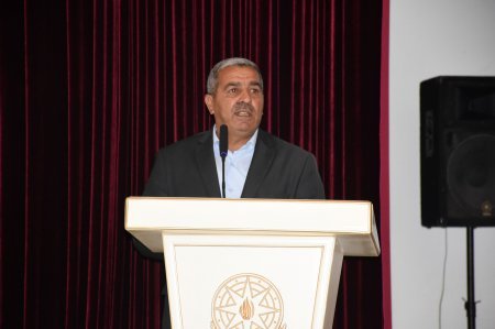 Ağsu Rayon İcra Hakimiyyətinin təşkilatçılığı ilə şəhər Mədəniyyət evində “Konstitusiya və Suverenlik İli” çərçivəsində “28 may - Müstəqillik Günü - tariximizin şanlı səhifəsidir!” mövzusunda yığıncaq keçirilib Ağsu Rayon İcra Hakimiyyətinin təşkilatçılığı ilə şəhər Mədəniyyət evində “Konstitusiya və Suverenlik İli” çərçivəsində “28 may - Müstəqillik Günü - tariximizin şanlı səhifəsidir!” mövzusunda yığıncaq keçirilib