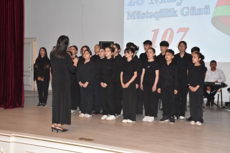 Ağsu Rayon İcra Hakimiyyətinin təşkilatçılığı ilə şəhər Mədəniyyət evində “Konstitusiya və Suverenlik İli” çərçivəsində “28 may - Müstəqillik Günü - tariximizin şanlı səhifəsidir!” mövzusunda yığıncaq keçirilib Ağsu Rayon İcra Hakimiyyətinin təşkilatçılığı ilə şəhər Mədəniyyət evində “Konstitusiya və Suverenlik İli” çərçivəsində “28 may - Müstəqillik Günü - tariximizin şanlı səhifəsidir!” mövzusunda yığıncaq keçirilib