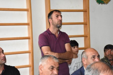 Ağsu RİH başçısı Bənəcik kəndində növbəti səyyar qəbul keçirib