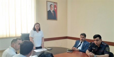 Ağsuda "Qadın Zorakılığına Qarşı 16 Günlük Kampaniya" çərçivəsində tədbirlərin müzakirəsi keçirildi