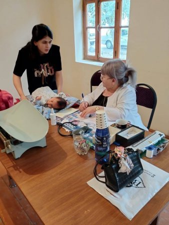 Ağsu Rayon Mərkəzi Xəstəxanasının təşkilatçılığı ilə Gəgəli kəndində səyyar həkim qəbulu keçirilib