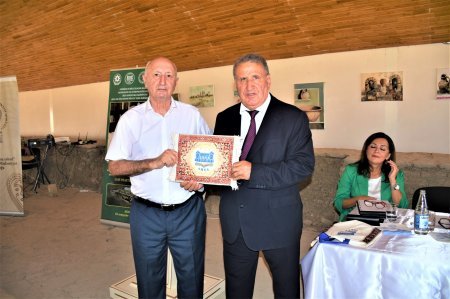 Ağsuda Professor Qafar Cəbiyevin 75 illik yubileyinə həsr olunmuş elmi-praktiki konfrans keçirildi