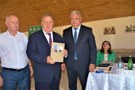 Ağsuda Professor Qafar Cəbiyevin 75 illik yubileyinə həsr olunmuş elmi-praktiki konfrans keçirildi