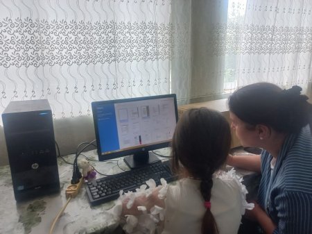 Deputat Sevinc Hüseynovanın təşəbbüsü ilə şagirdlərlə görüş keçirildi