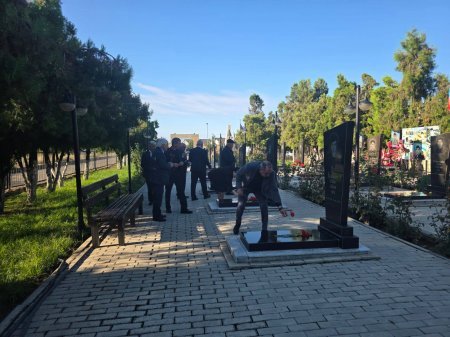 27 Sentyabr – Anım Günü ilə əlaqədar olaraq Ağsu Rayon Mərkəzi Xəstəxanasında Vətən uğrunda canlarından keçmiş şəhidlərimizin xatirəsinə həsr olunmuş anım tədbiri keçirilib