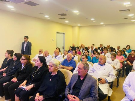 27 Sentyabr – Anım Günü ilə əlaqədar olaraq Ağsu Rayon Mərkəzi Xəstəxanasında Vətən uğrunda canlarından keçmiş şəhidlərimizin xatirəsinə həsr olunmuş anım tədbiri keçirilib