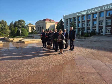 27 Sentyabr – Anım Günü ilə əlaqədar olaraq Ağsu Rayon Mərkəzi Xəstəxanasında Vətən uğrunda canlarından keçmiş şəhidlərimizin xatirəsinə həsr olunmuş anım tədbiri keçirilib