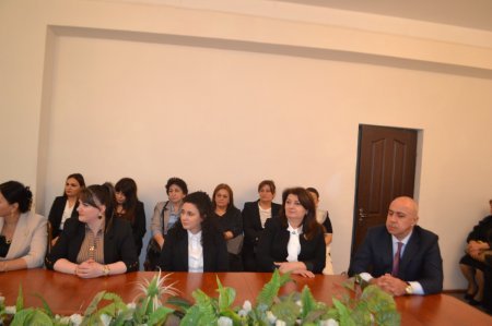 5 oktyabr Müəllim Günü münasibəti ilə Mingəçevir şəhər İcra Hakimiyyətinin başçısı İlham İsmayılovun təhsil işçiləri ilə görüşü 