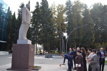 5 oktyabr Müəllim Günü münasibəti ilə Mingəçevir şəhər İcra Hakimiyyətinin başçısı İlham İsmayılovun təhsil işçiləri ilə görüşü 