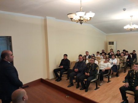 “Ağsuda Zəfər Gününə Həsr Olunmuş Tədbir Keçirildi: Tarixi Qələbə Vətənpərvərlik Ruhunda Yadda Qaldı”