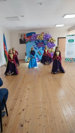 “Ağsuda Zəfər Gününə Həsr Olunmuş Tədbir -Tarixi Qələbə və Milli Qürur Gənc Nəsildə Canlandı”