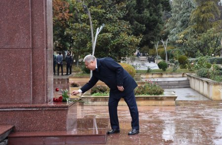 Ağsu rayonunda 12 dekabr - Ümummilli Lider Heydər Əliyevin Anım günü ilə əlaqədar tədbirlər keçirilib Ağsu rayonunda 12 dekabr - Ümummilli Lider Heydər Əliyevin Anım günü ilə əlaqədar tədbirlər keçirilib