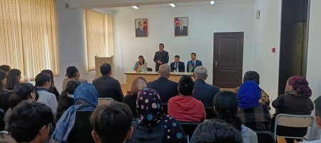 Muradlı Kəndində Maarifləndirmə Tədbiri: "Sağlam Gələcək Naminə Bir Olaq" Muradlı Kəndində Maarifləndirmə Tədbiri: "Sağlam Gələcək Naminə Bir Olaq"