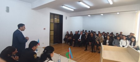 Muradlı Kəndində Maarifləndirmə Tədbiri: "Sağlam Gələcək Naminə Bir Olaq" Muradlı Kəndində Maarifləndirmə Tədbiri: "Sağlam Gələcək Naminə Bir Olaq"