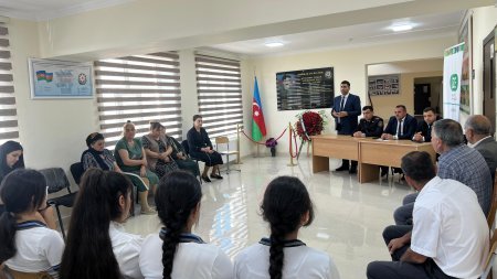 Ağsuda Məktəblilərlə Görüş: "Narkomaniyaya Yox Deyək" və "Erkən Nikahın Fəsadları" Mövzuları Müzakirə Olunub
