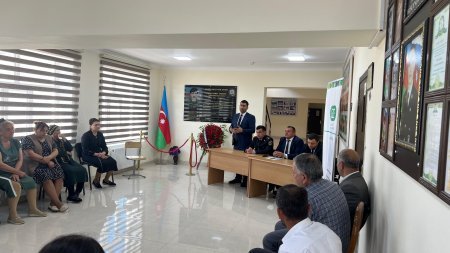 Ağsuda Məktəblilərlə Görüş: "Narkomaniyaya Yox Deyək" və "Erkən Nikahın Fəsadları" Mövzuları Müzakirə Olunub