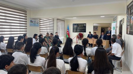 Ağsuda Məktəblilərlə Görüş: "Narkomaniyaya Yox Deyək" və "Erkən Nikahın Fəsadları" Mövzuları Müzakirə Olunub